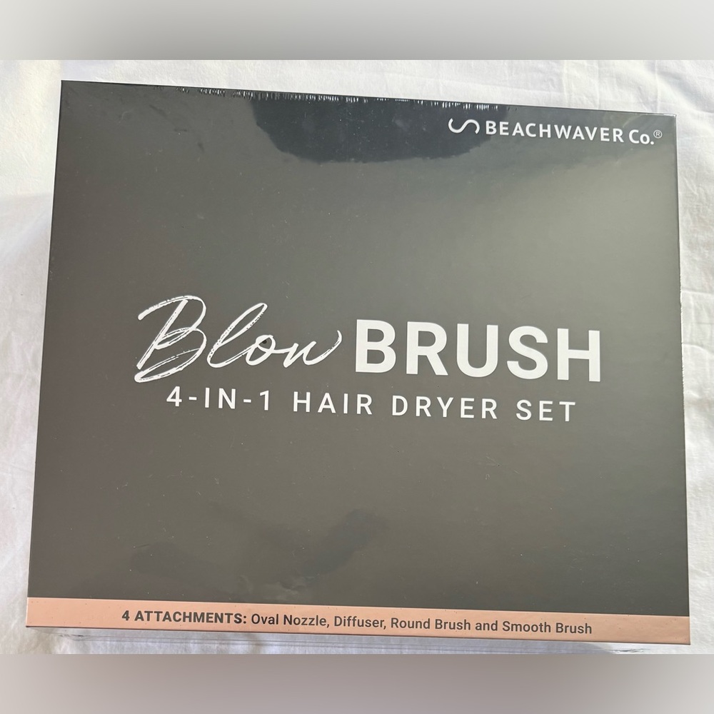 The Beachwaver Co. Blow Brush - Picture 3 of 4